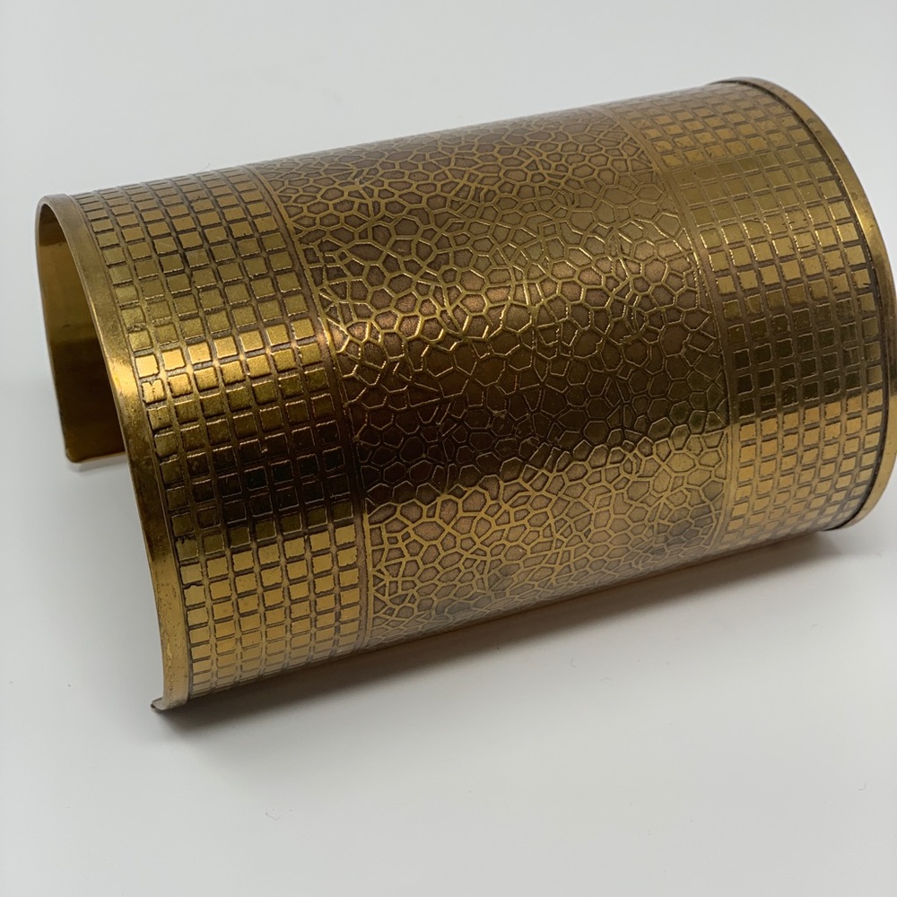 Oversized Gold Metal Cuff - Picture 2 of 5